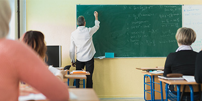 Symbolbild Unterhalt Volljähriger