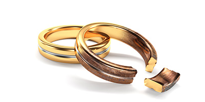 zerbrochene Eheringe